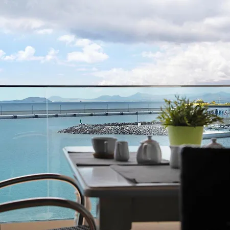 Apartment Seaview Limones *