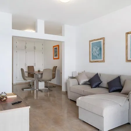 Apartment Seaview Limones *