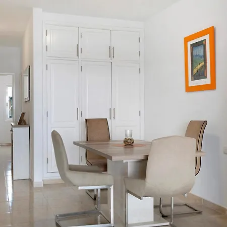 Seaview Limones Apartment